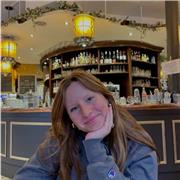 Je peux enseigner le français à des enfants ou des personnes étrangères dans le besoin